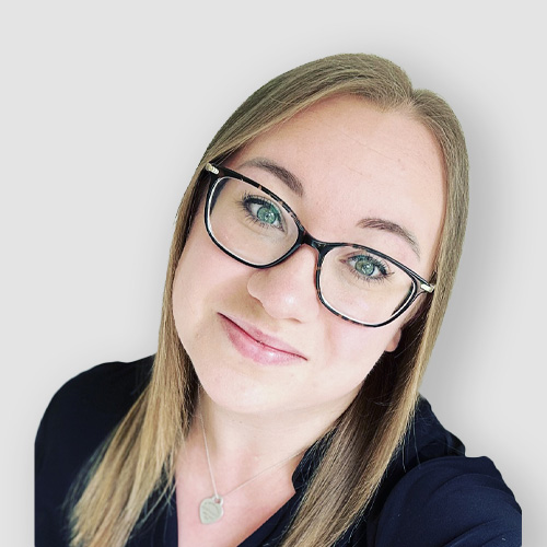 photo of lauren pringle, bids accreditations & marketing manager